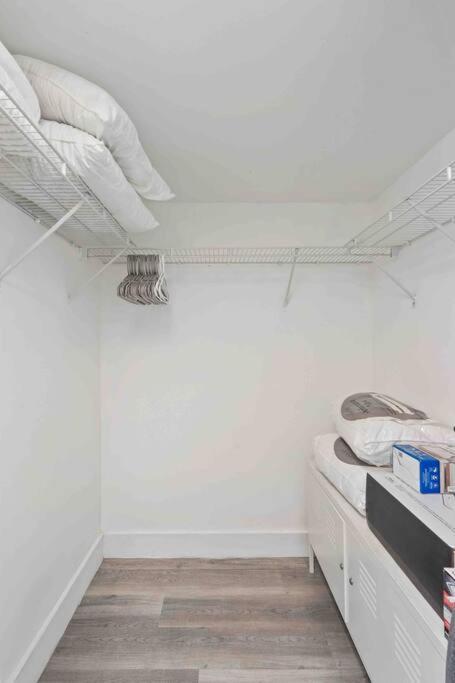 Spacious 1Bedroom Unit Brickell-Free Parking Miami Dış mekan fotoğraf