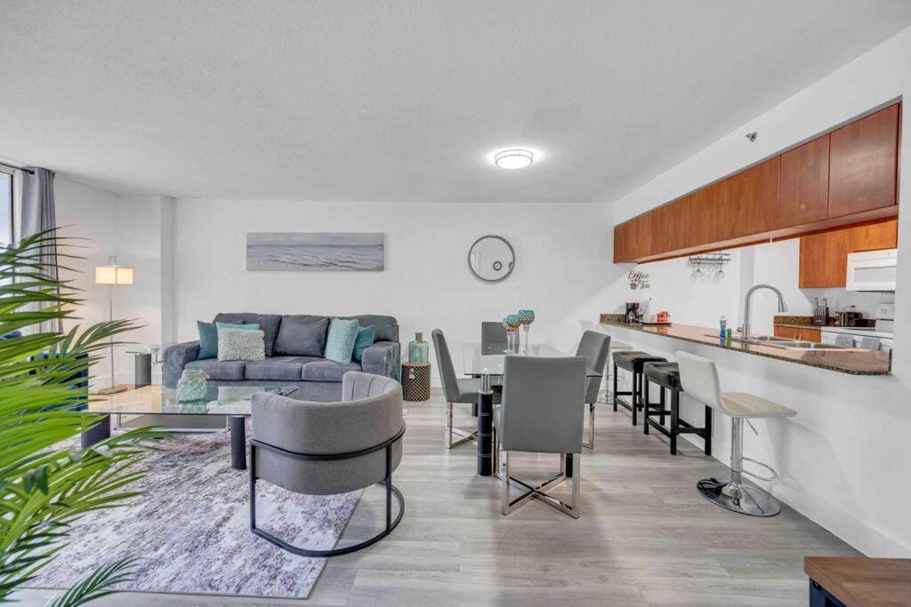 Spacious 1Bedroom Unit Brickell-Free Parking Miami Dış mekan fotoğraf